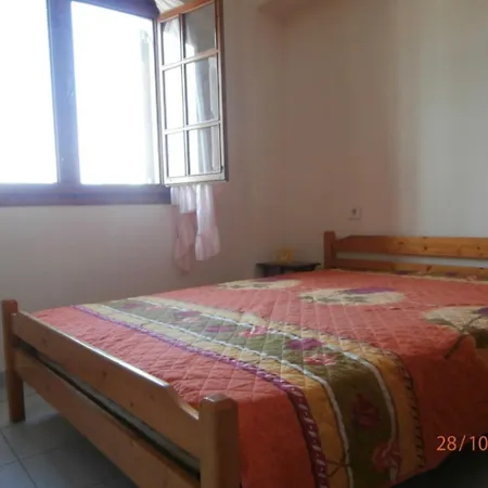 Nikitis House * نيكيتي